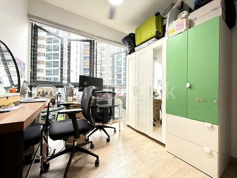 3 Bed Executive Condo for Sale in  The Criterion - Image 7