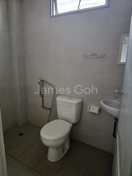 Light Industrial (B1) for Sale: One Commonwealth Lane, Shop 1 - Image 5