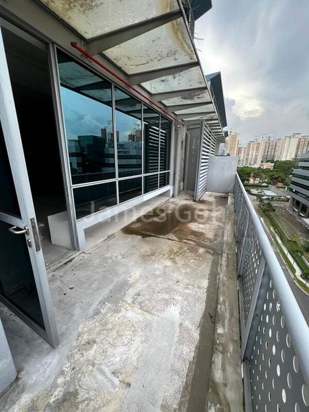 Light Industrial (B1) for Sale: One Commonwealth Lane, Shop 1 - Image 4