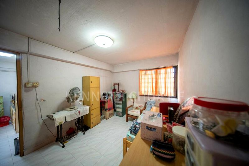 3 Room (3I) HDB for Sale in  98 Whampoa Drive - Image 5