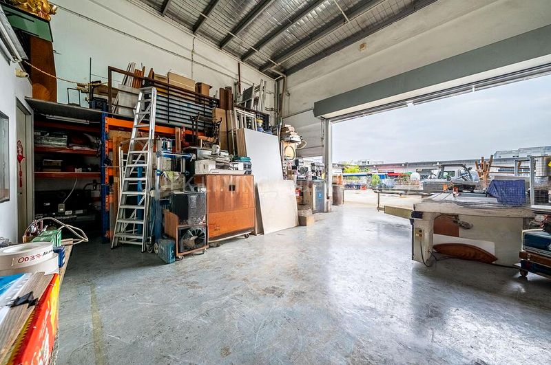 Factory / Workshop (B2) for Sale: "Pioneer Point - Image 6