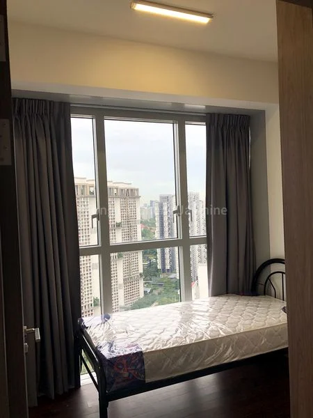 Room (Condo) for Rent in  Queens Peak - Image 2