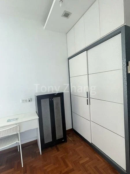 Common Room (Condo) for Rent in Astoria Park - Image 2