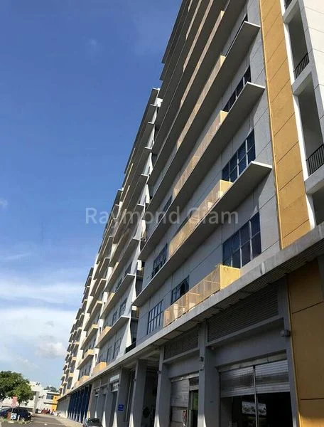 Office for Rent: Tradehub 21 - Image 4