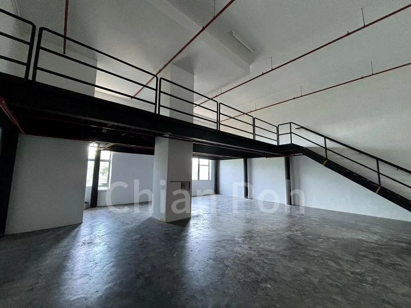 Light Industrial (B1) for Rent: TG Building - Image 2