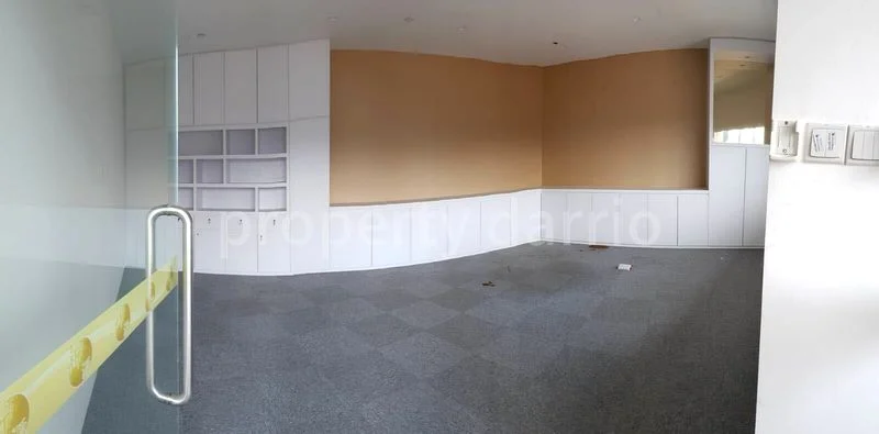 Office for Rent: Bharat Building - Image 2