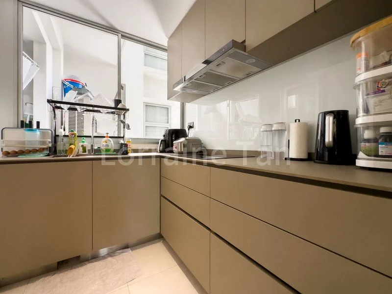 3 Bed Apartment (Condo) for Sale in  Cairnhill Residences - Image 8