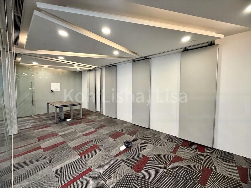 Office for Rent: United Square - Image 9