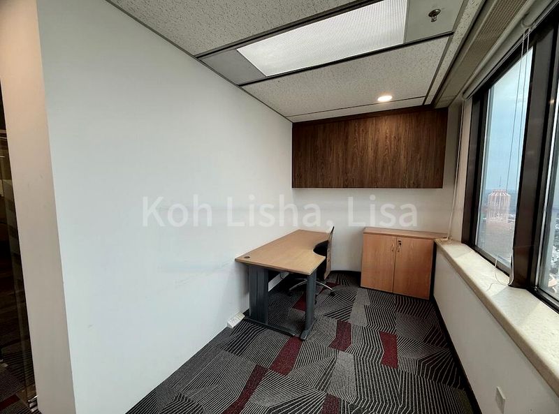 Office for Rent: United Square - Image 8