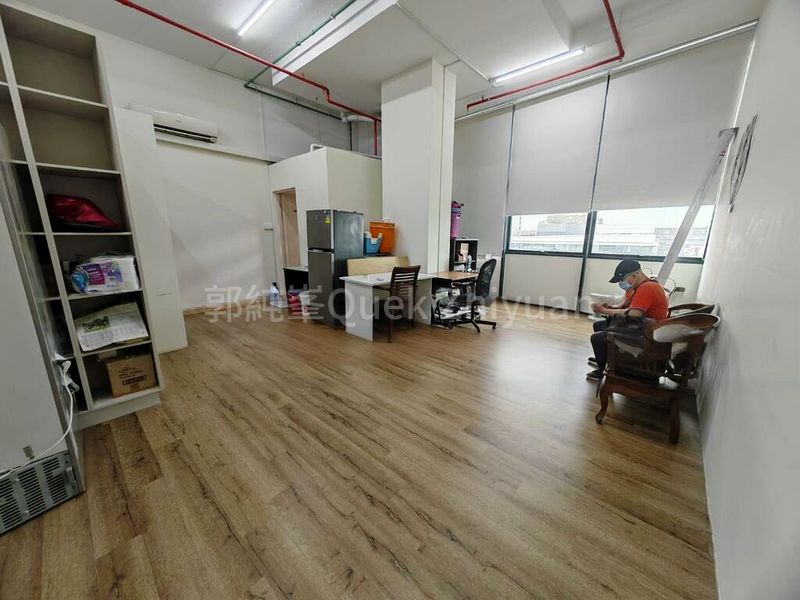 Light Industrial (B1) for Rent: Oxley BizHub - Image 1