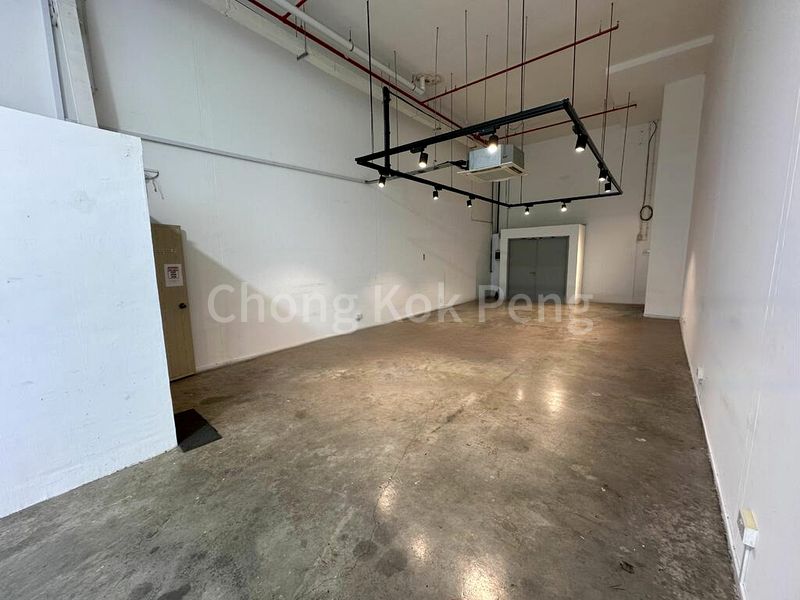 Light Industrial (B1) for Rent: Oxley BizHub - Image 3