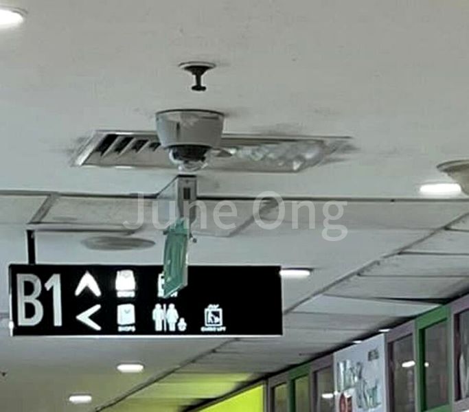 Mall Shop for Sale: Lucky Plaza - Image 2