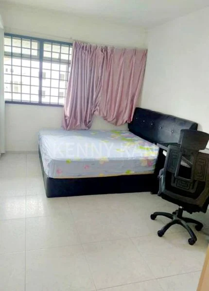 Common Room (HDB) for Rent in  409 Woodlands Street 41 - Image 1