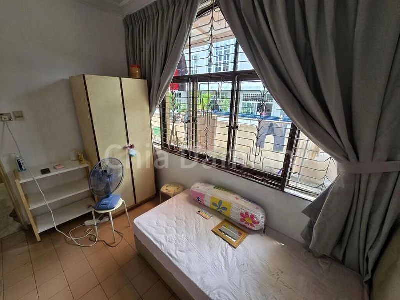 Common Room (Landed) for Rent in  Hougang Avenue 8 - Image 2