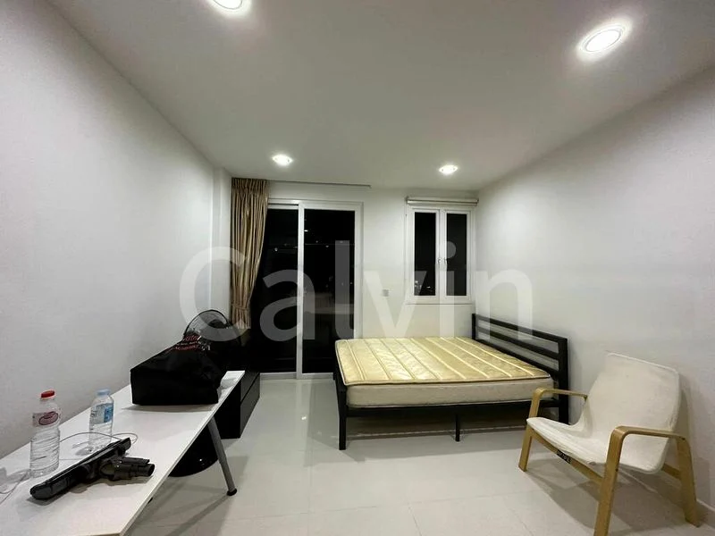 Studio Apartment (Condo) for Rent in  Kensington Square - Image 1