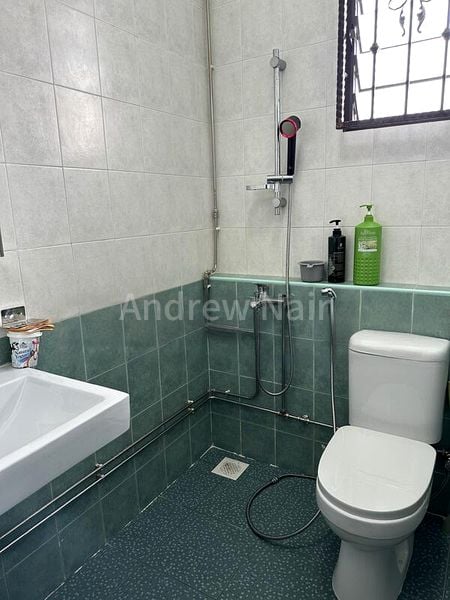6 Bed Semi-Detached House (Landed) for Sale in Siew Lim Park - Image 11