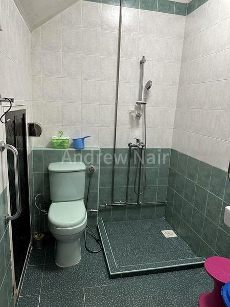 6 Bed Semi-Detached House (Landed) for Sale in Siew Lim Park - Image 10