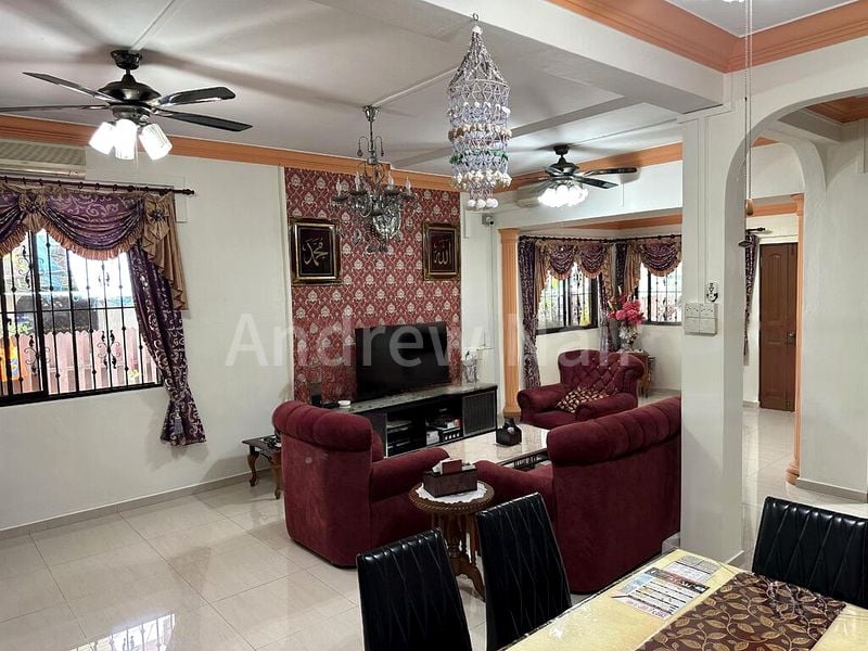 6 Bed Semi-Detached House (Landed) for Sale in Siew Lim Park - Image 7