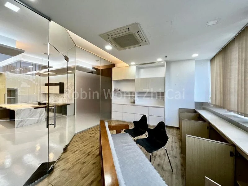 Light Industrial (B1) for Rent: One Pemimpin - Image 3