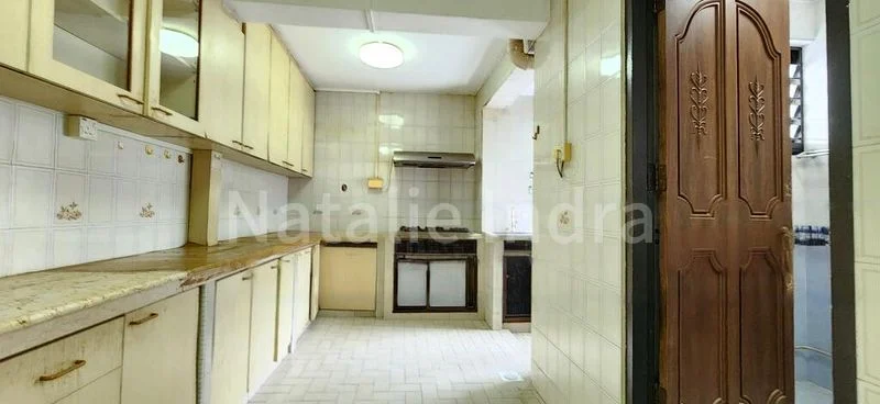 5 Room (5STD) HDB for Sale in  230 Lorong 8 Toa Payoh - Image 9