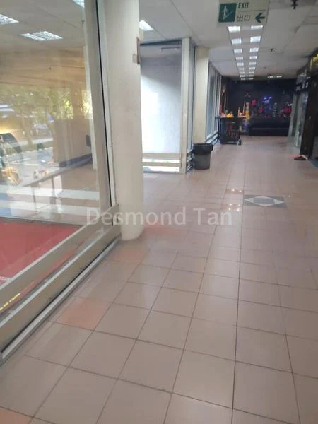 Food & Beverage for Sale: Golden Mile Tower - Image 7