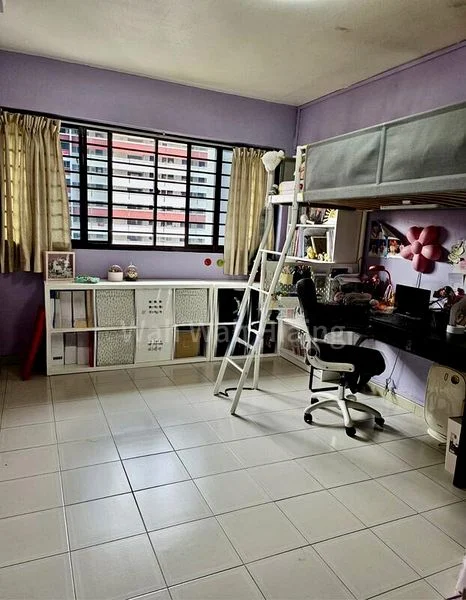 5 Room (5I) HDB for Sale in  245 Hougang Street 22 - Image 2