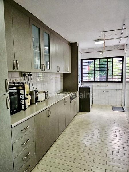 5 Room (5I) HDB for Sale in  245 Hougang Street 22 - Image 4