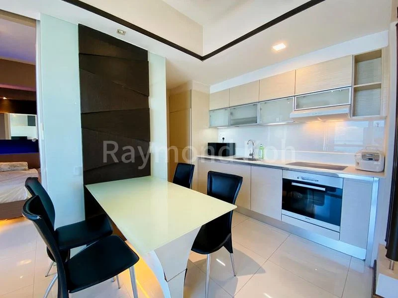 1 Bed Apartment (Condo) for Rent in  The Sail @ Marina Bay - Image 9