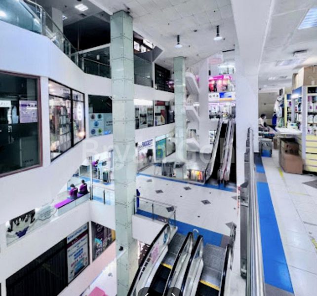 Shop / Shophouse for Sale: Bukit Timah Shopping Centre - Image 3