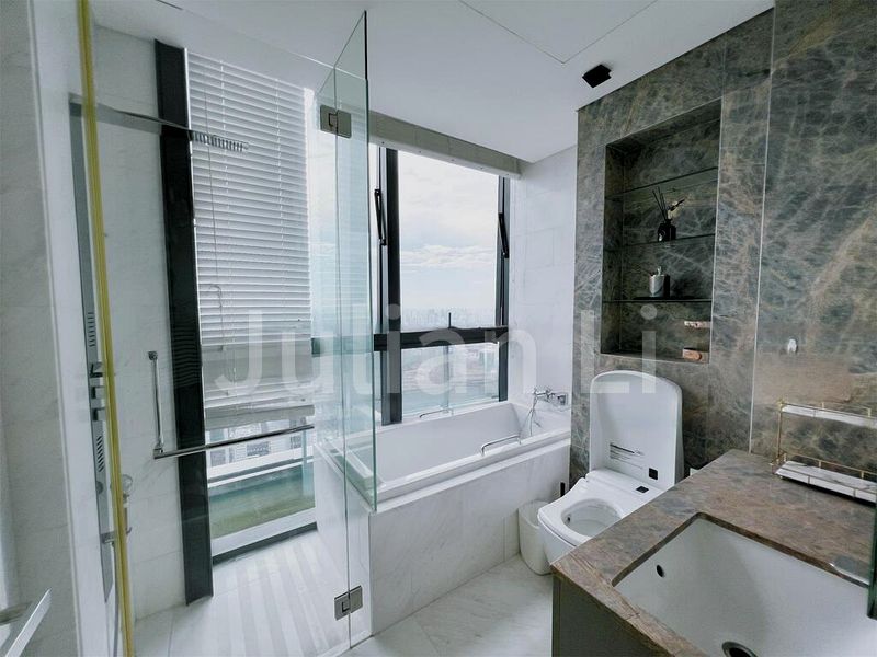 4 Bed Condo for Rent in  South Beach Residences - Image 9
