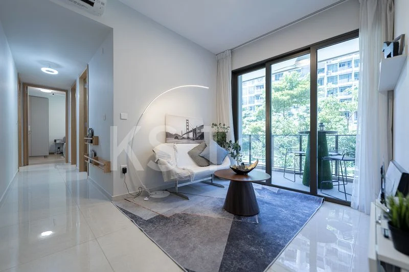 3 Bed Condo for Sale in  Midwood - Image 1