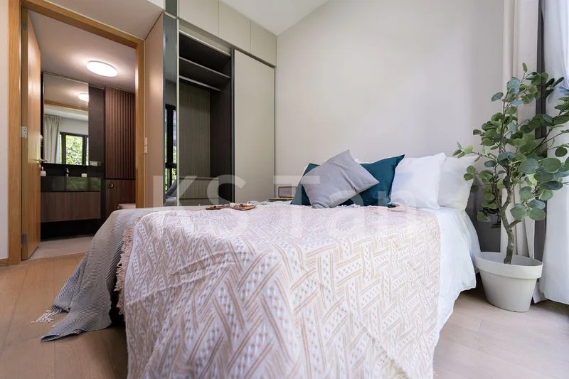 3 Bed Condo for Sale in  Midwood - Image 13