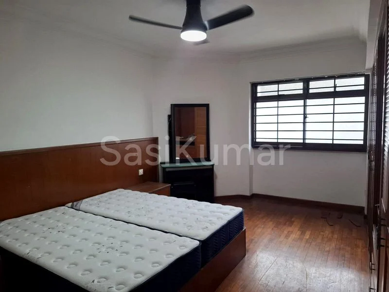 5 Room (5A) HDB for Rent in  223B Compassvale Walk - Image 5