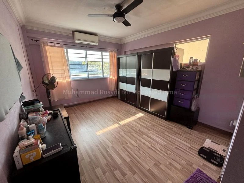 3 Room (3A) HDB for Sale in  283 Tampines Street 22 - Image 2