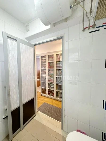 3 Room (3A) HDB for Sale in  188B Bedok North Street 4 - Image 3