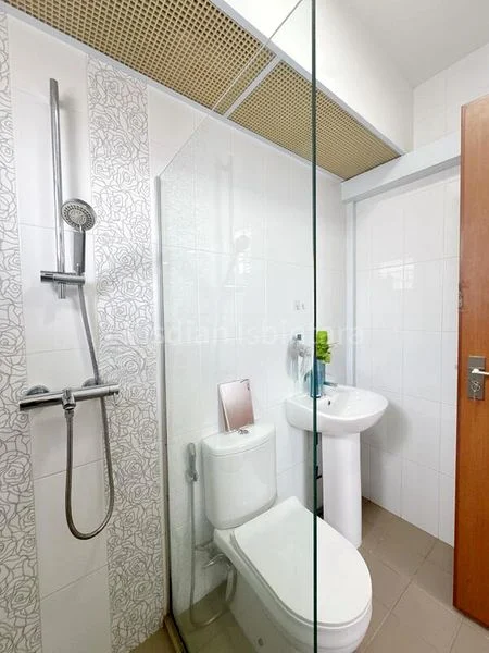 3 Room (3A) HDB for Sale in  188B Bedok North Street 4 - Image 1