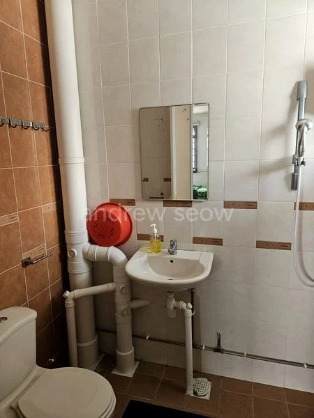 Common Room (HDB) for Rent in  224 Lorong 8 Toa Payoh - Image 6