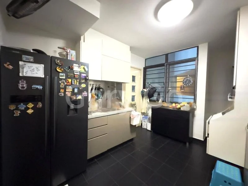 3 Bed Condo for Sale in  Parc Oasis - Image 5