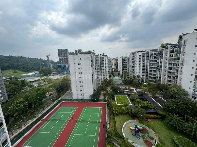 3 Bed Condo for Sale in  Hillington Green - Image 8