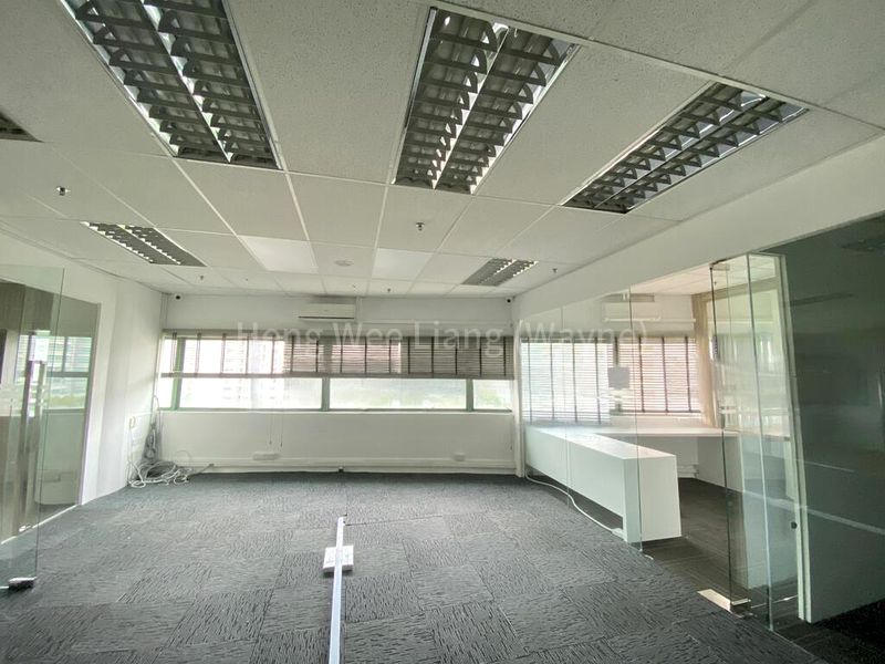 Light Industrial (B1) for Sale: Techniques Centre - Image 1