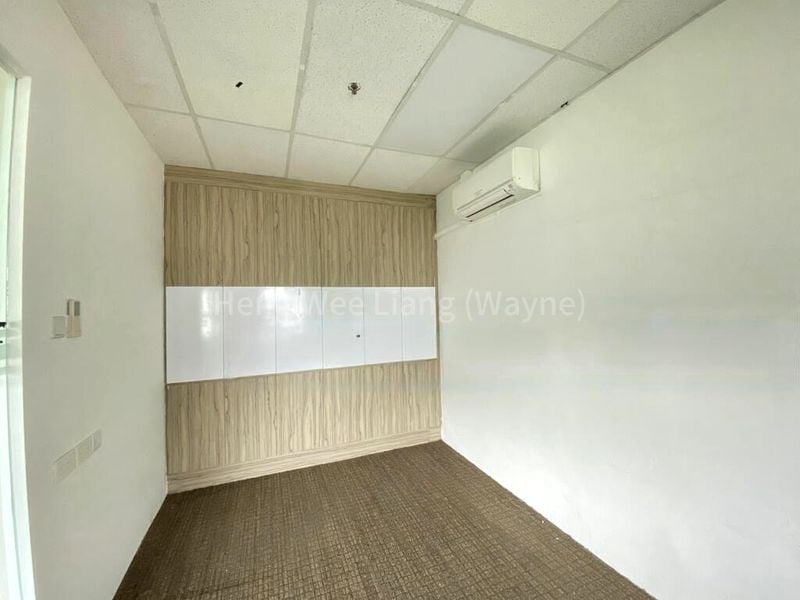 Light Industrial (B1) for Sale: Techniques Centre - Image 6