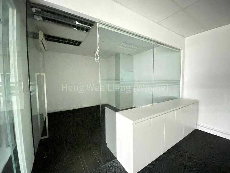 Light Industrial (B1) for Sale: Techniques Centre - Image 4