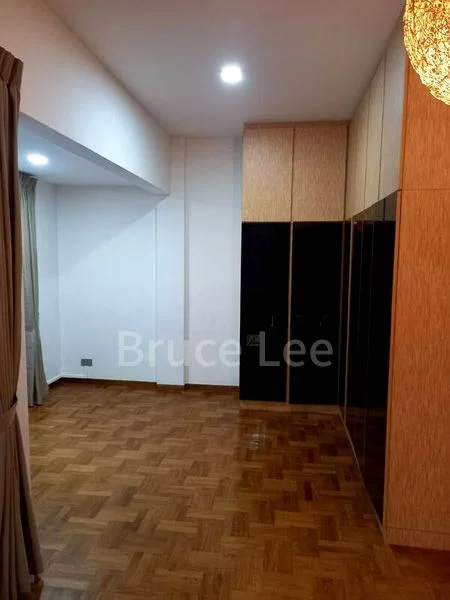 5 Bed Semi-Detached House (Landed) for Rent in  Seletar Hills Estate - Image 2