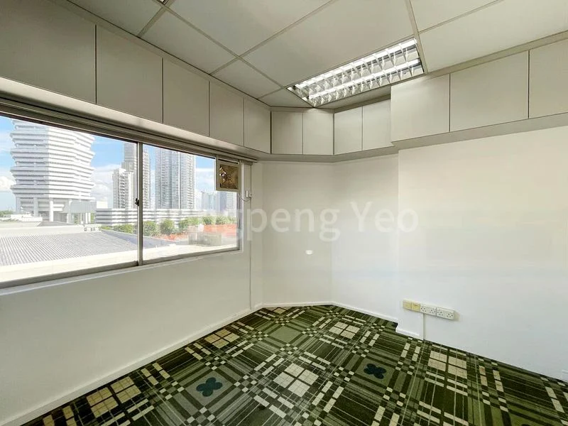 Office for Rent: Textile Centre - Image 2