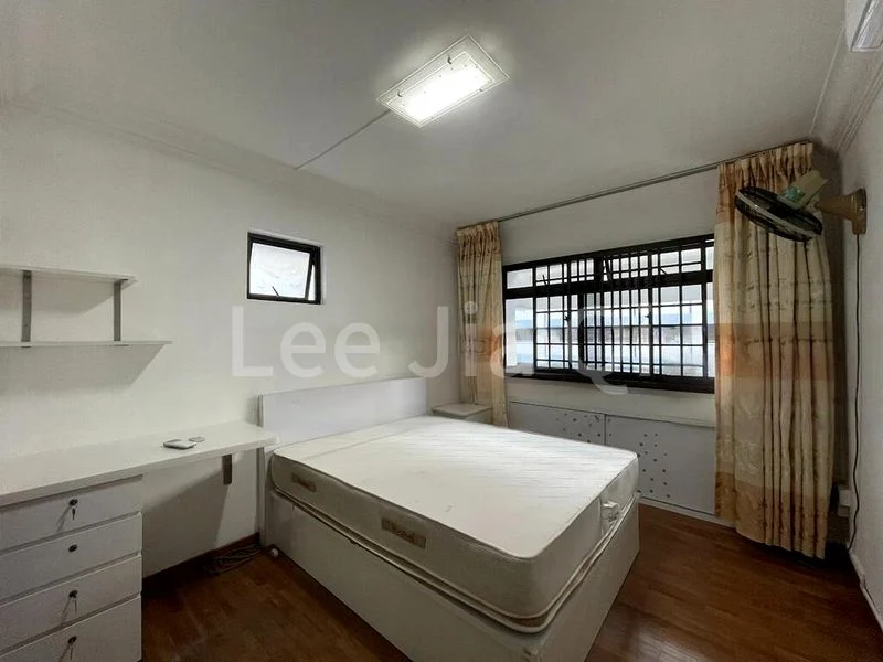 Room (HDB) for Rent in  658 Woodlands Ring Road - Image 1