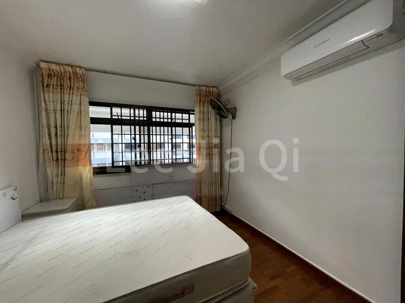 Room (HDB) for Rent in  658 Woodlands Ring Road - Image 2