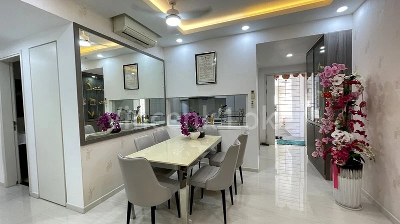 3 Bed Condo for Rent in  Riversound Residence - Image 1