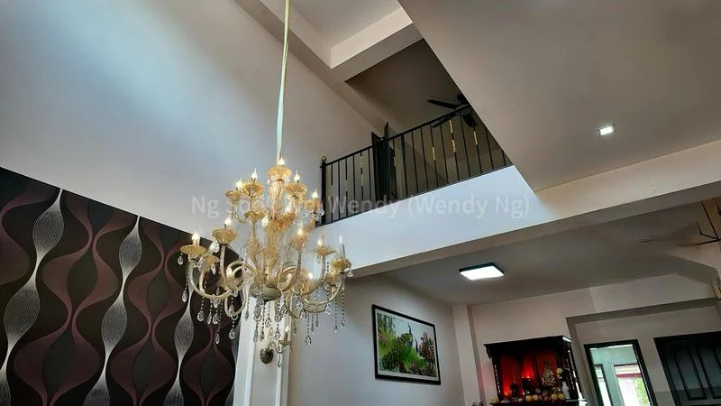 5 Bed Terraced House (Landed) for Sale in  Villa Verde - Image 1