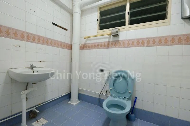 4 Room (4A) HDB for Rent in  643 Jurong West Street 61 - Image 4