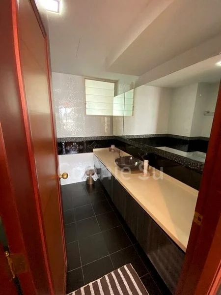 2 Bed Condo for Rent in  Yishun Sapphire - Image 6